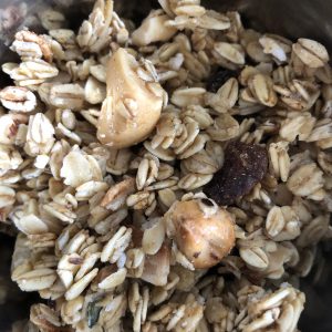 oat and nut granola